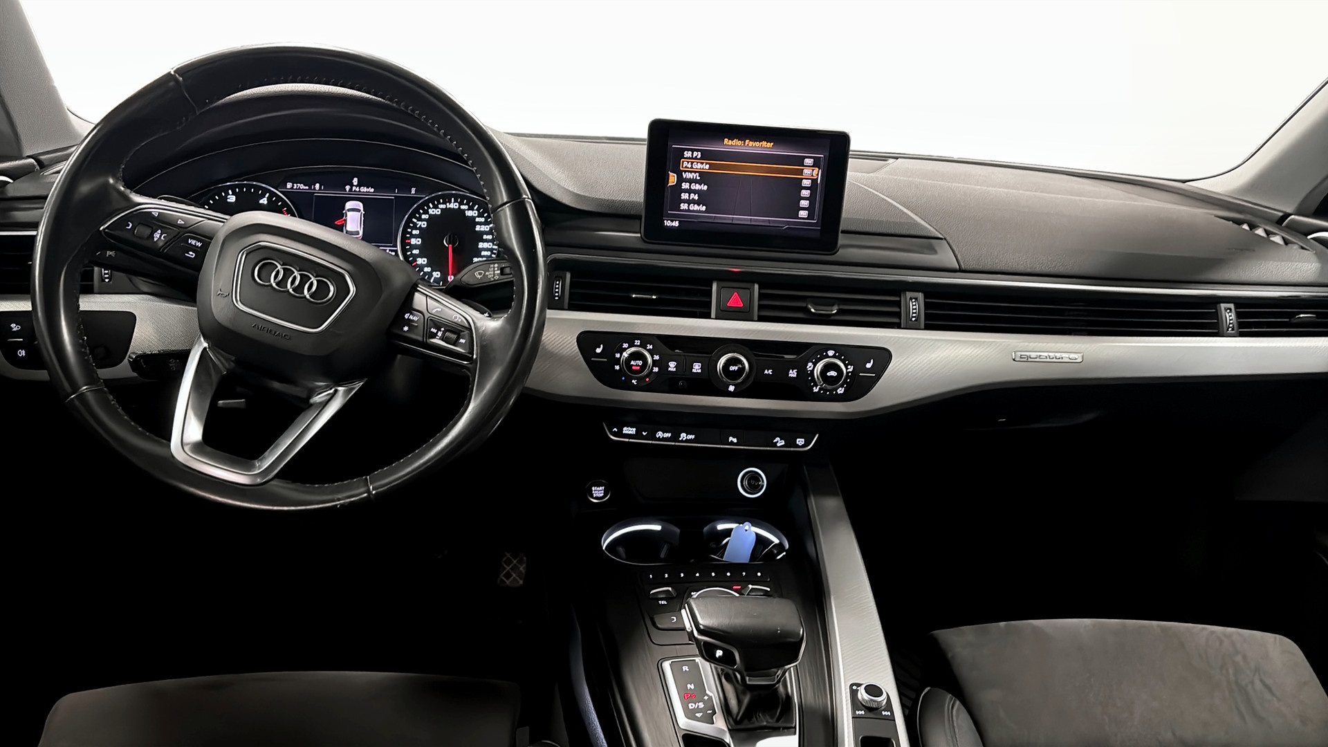 Audi A4 Avant YWE846