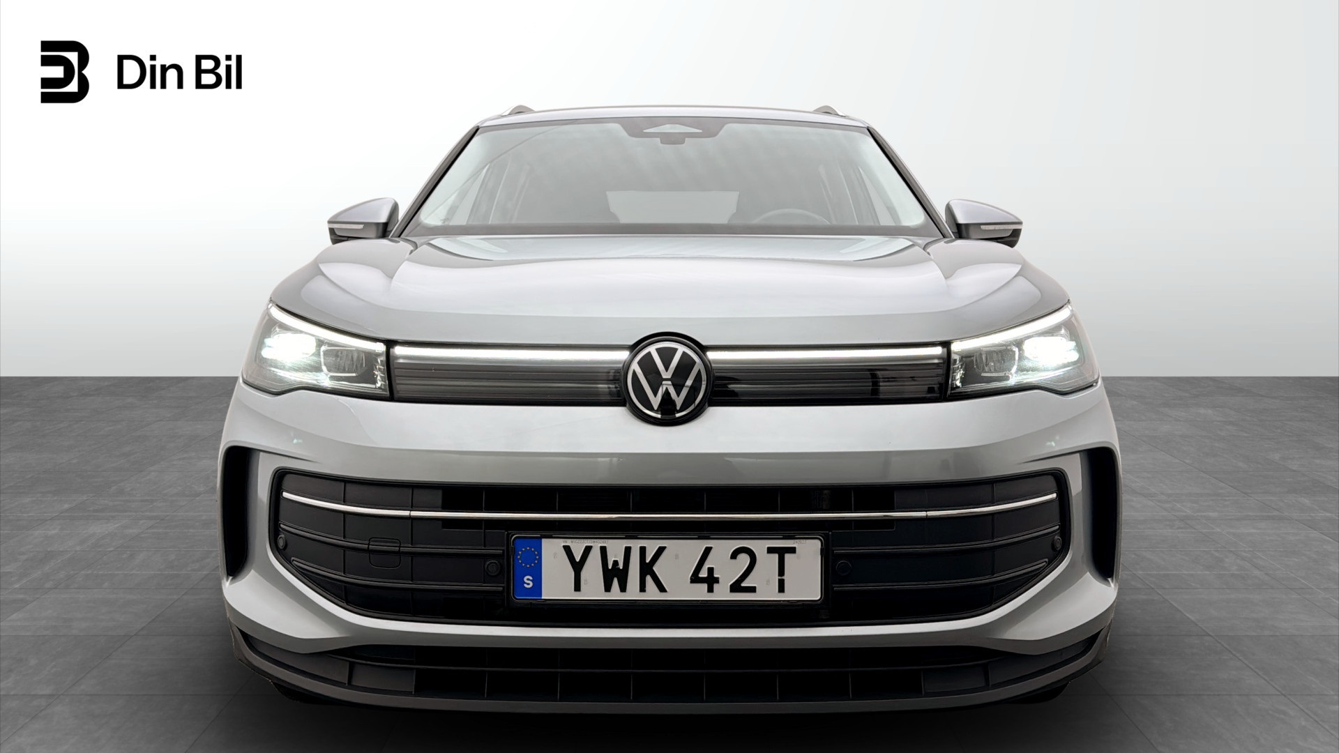 Volkswagen Tiguan YWK42T