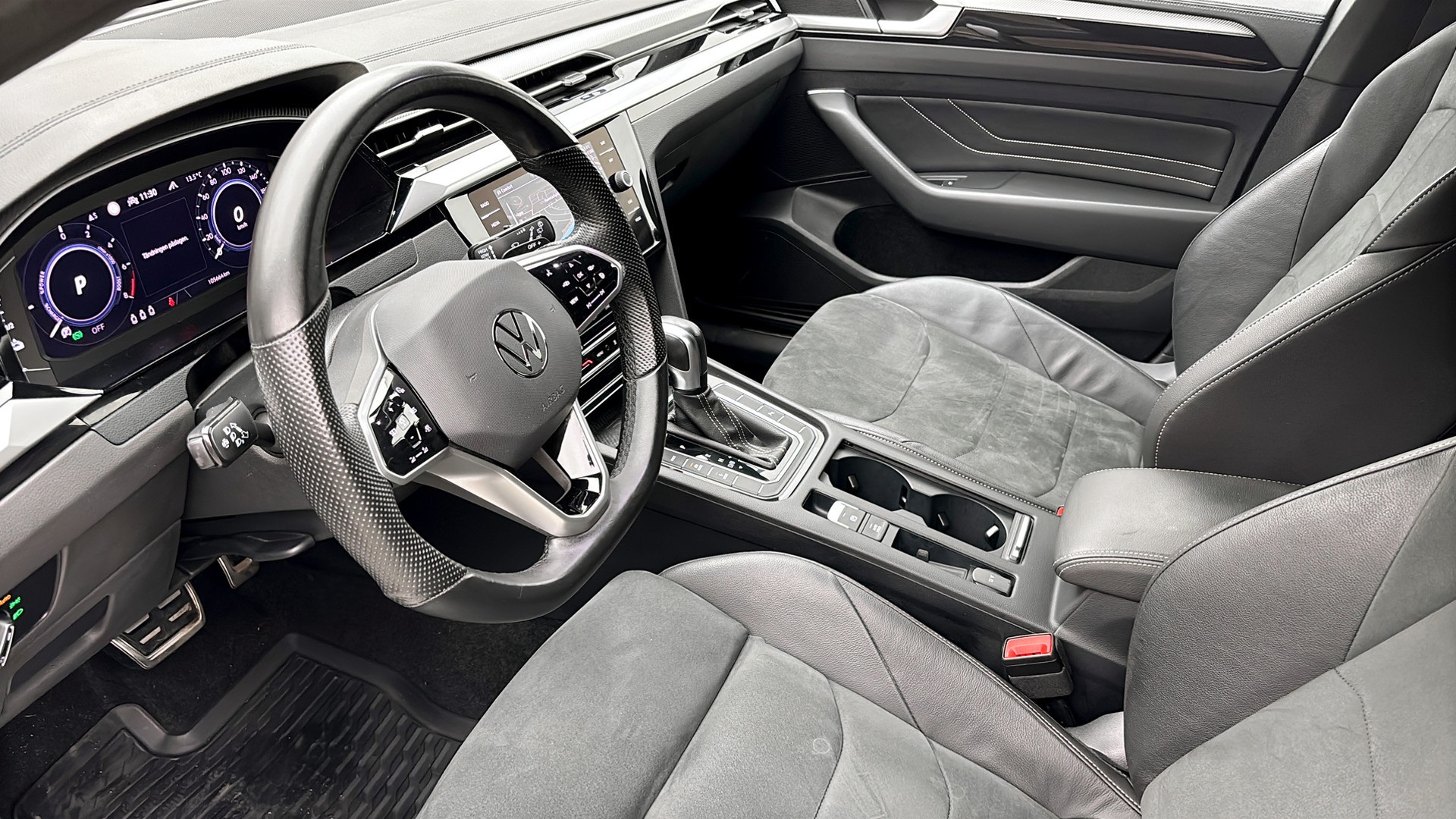 Volkswagen Arteon Shooting Brake YWL19C
