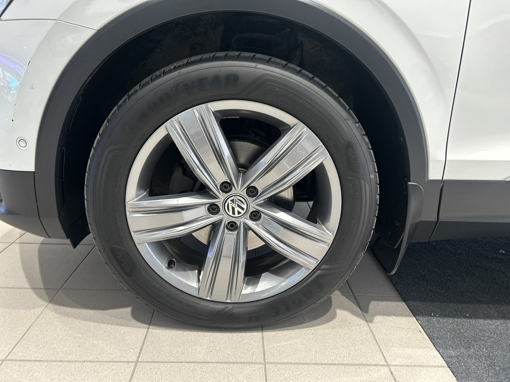 Volkswagen Tiguan YWP423