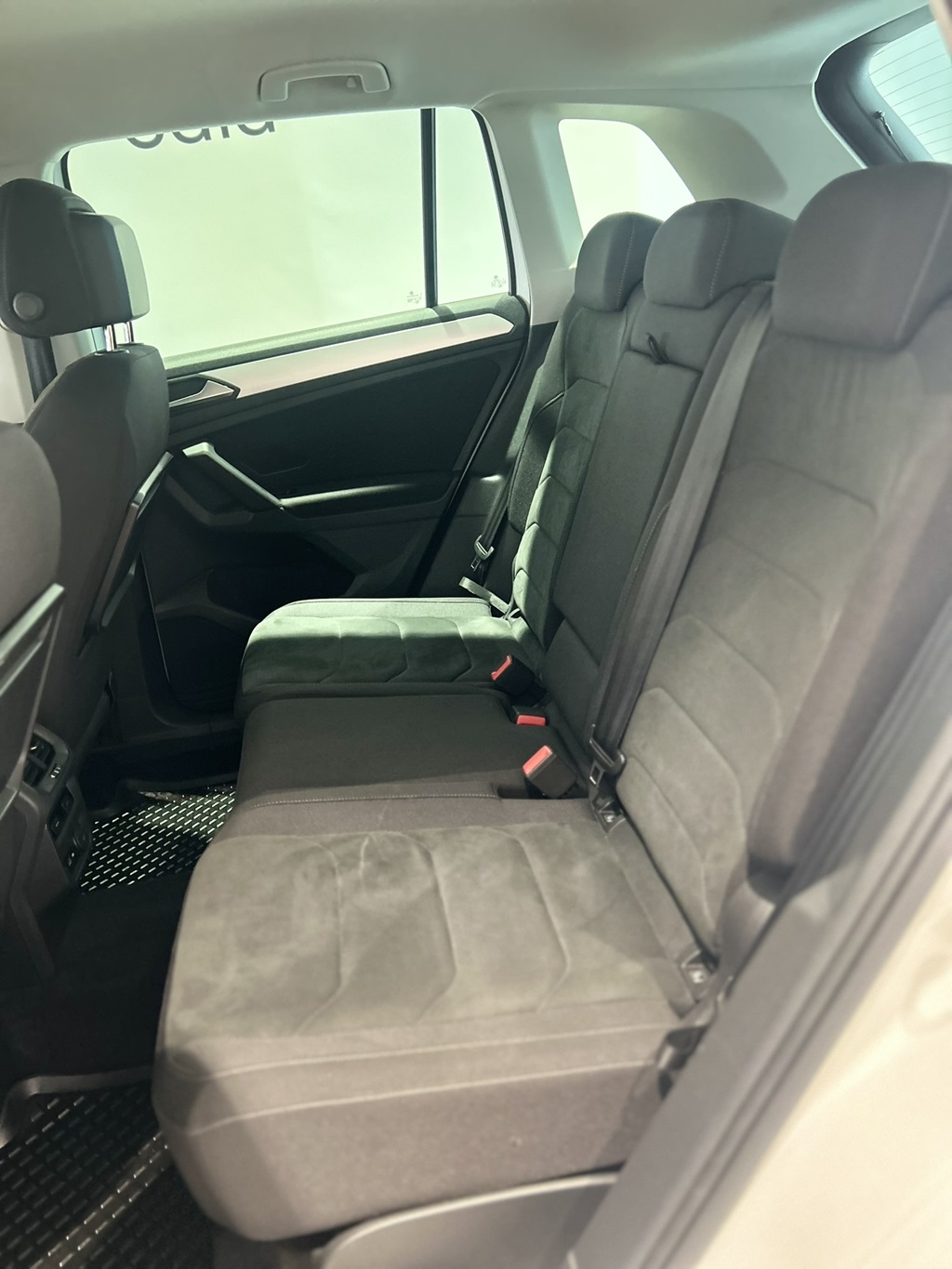 Volkswagen Tiguan YWP423