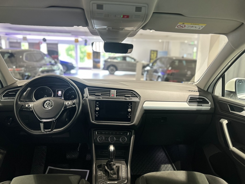Volkswagen Tiguan YWP423