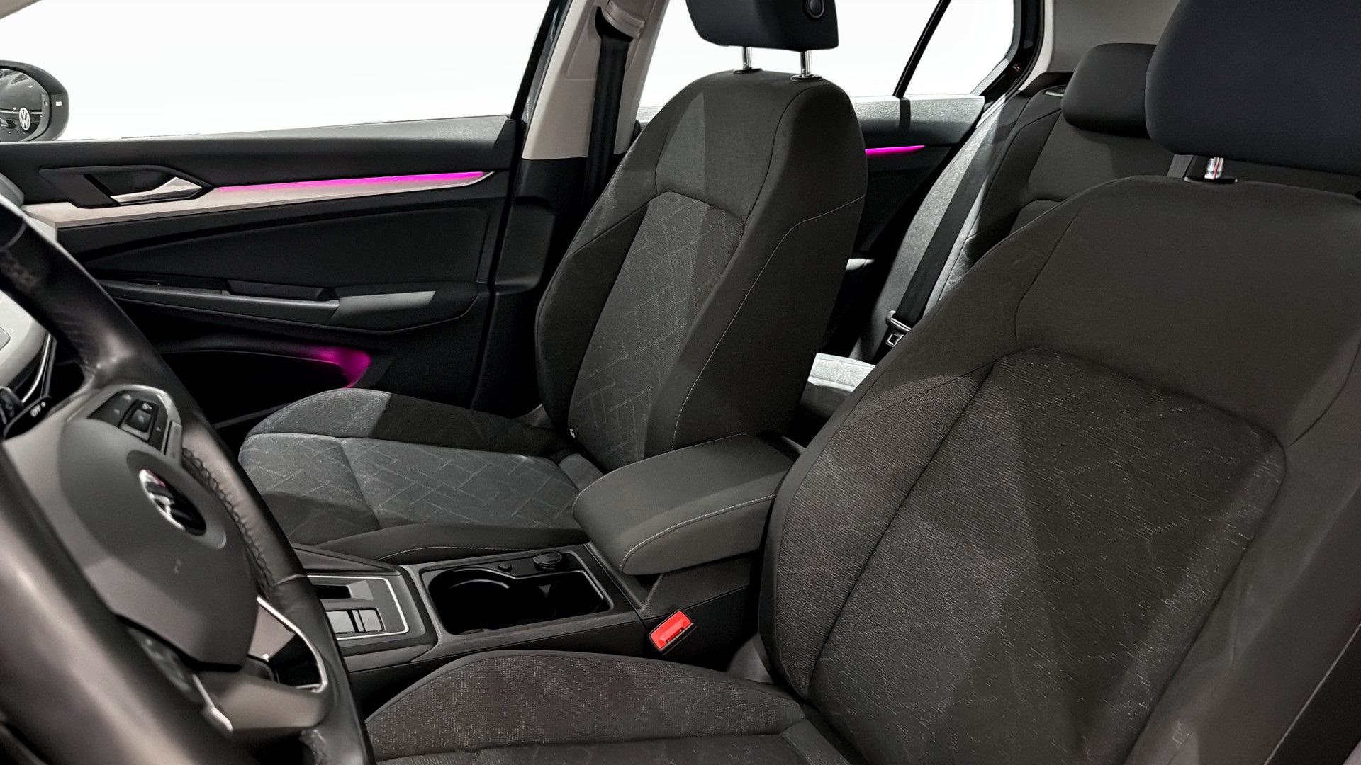 Volkswagen Golf YWT40J