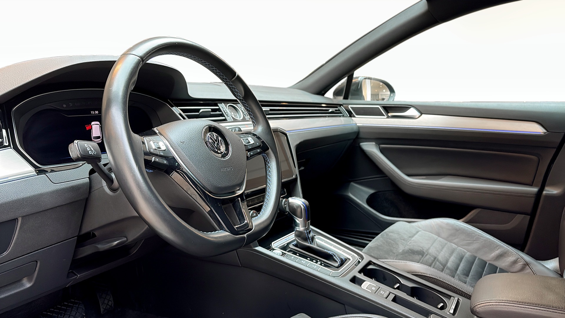 Volkswagen Passat Sportscombi YWW364