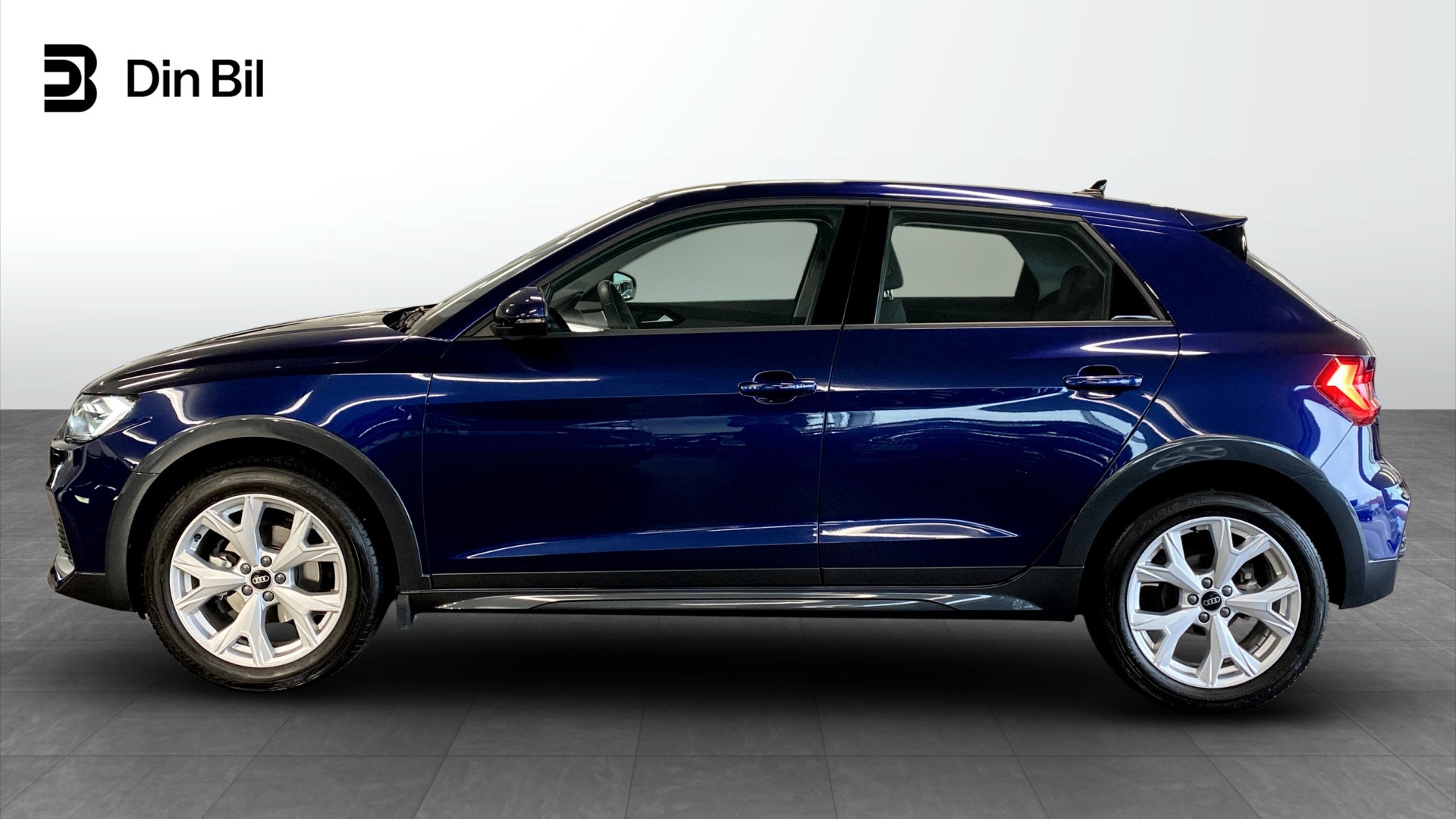 Audi A1 allstreet YXC32D