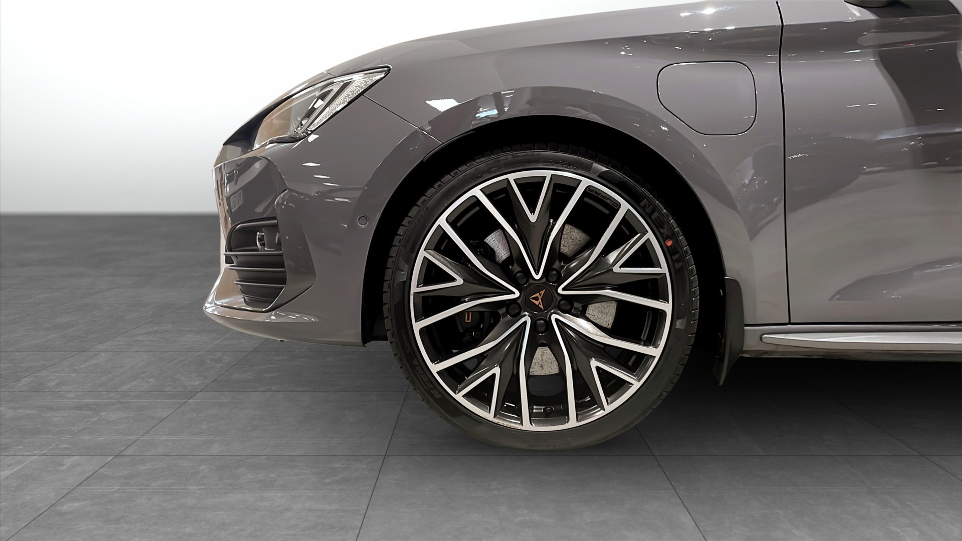 CUPRA Leon YXG32Z