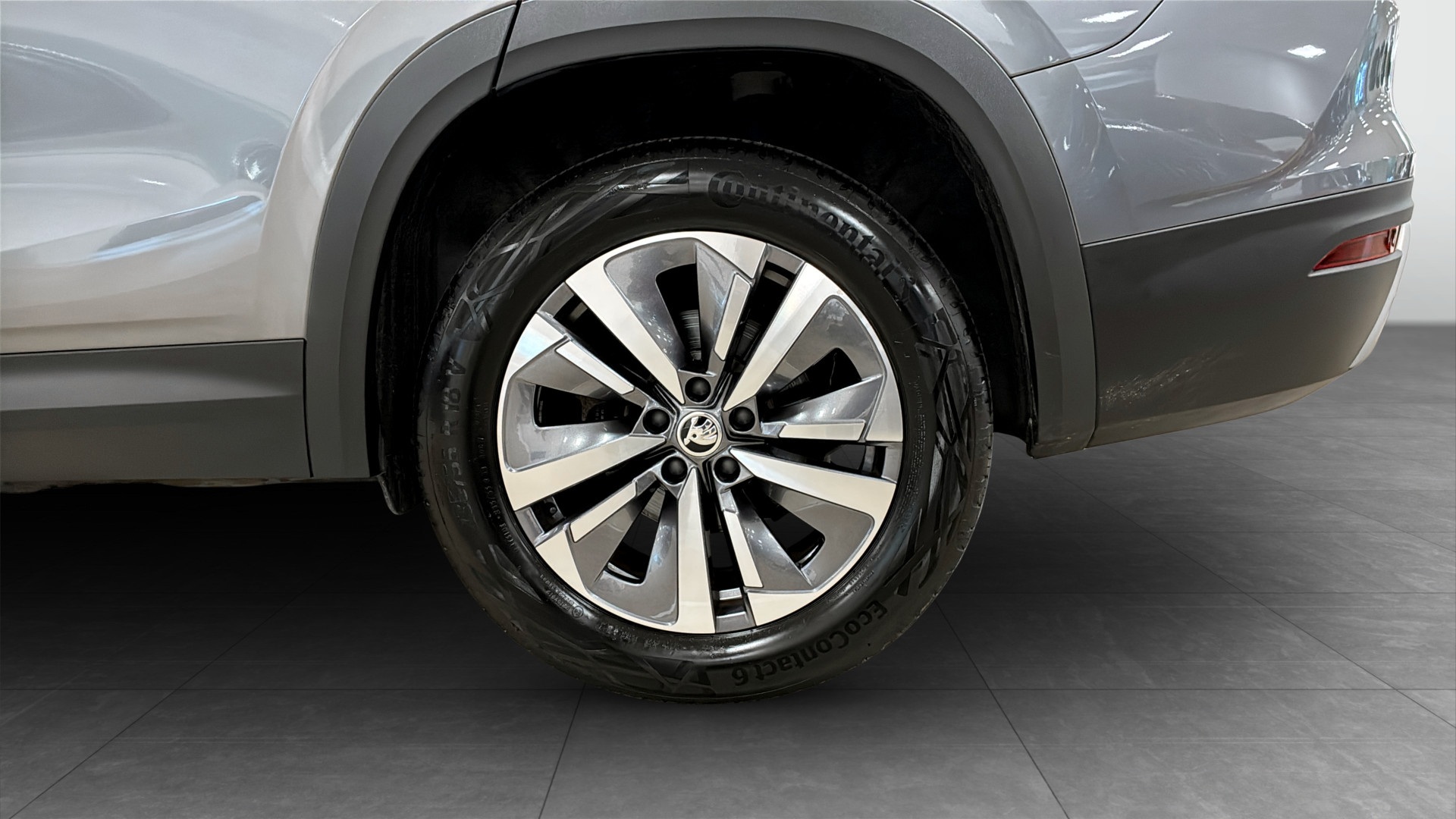 Skoda Kodiaq YXK05W