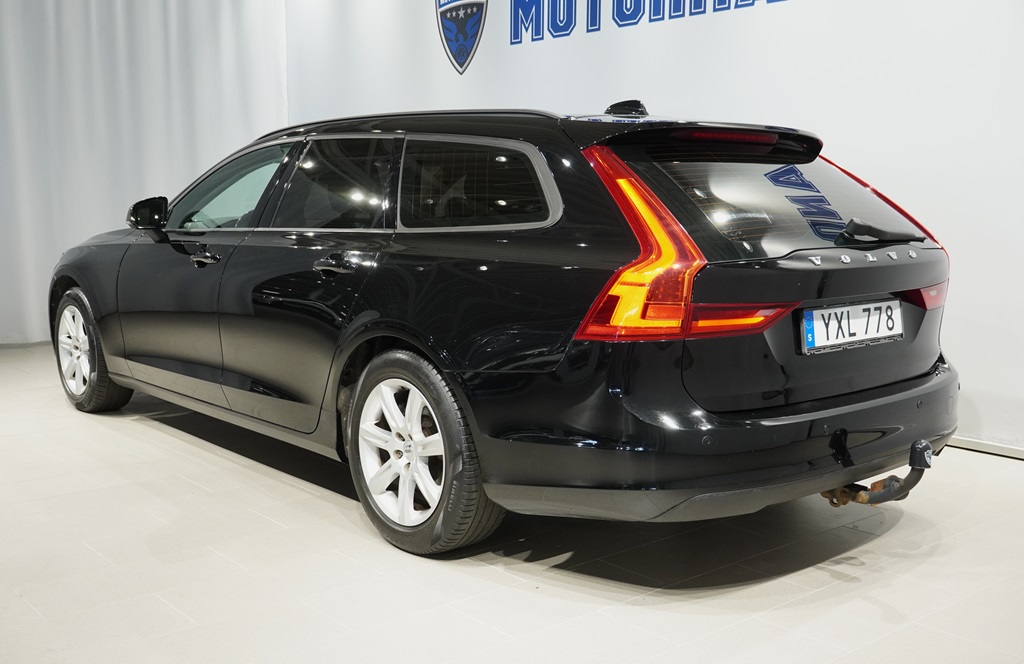 Volvo V90 YXL778