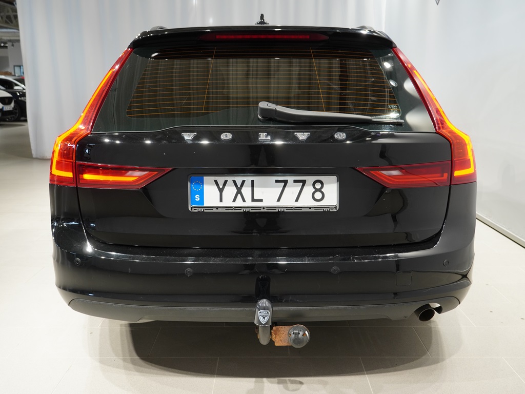 Volvo V90 YXL778