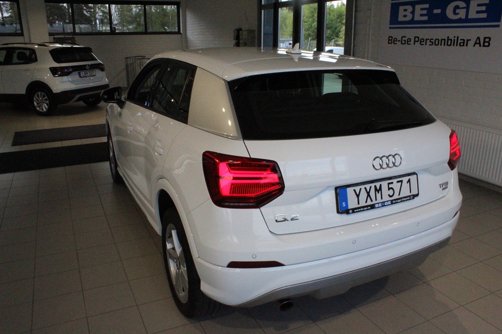 Audi Q2 YXM571