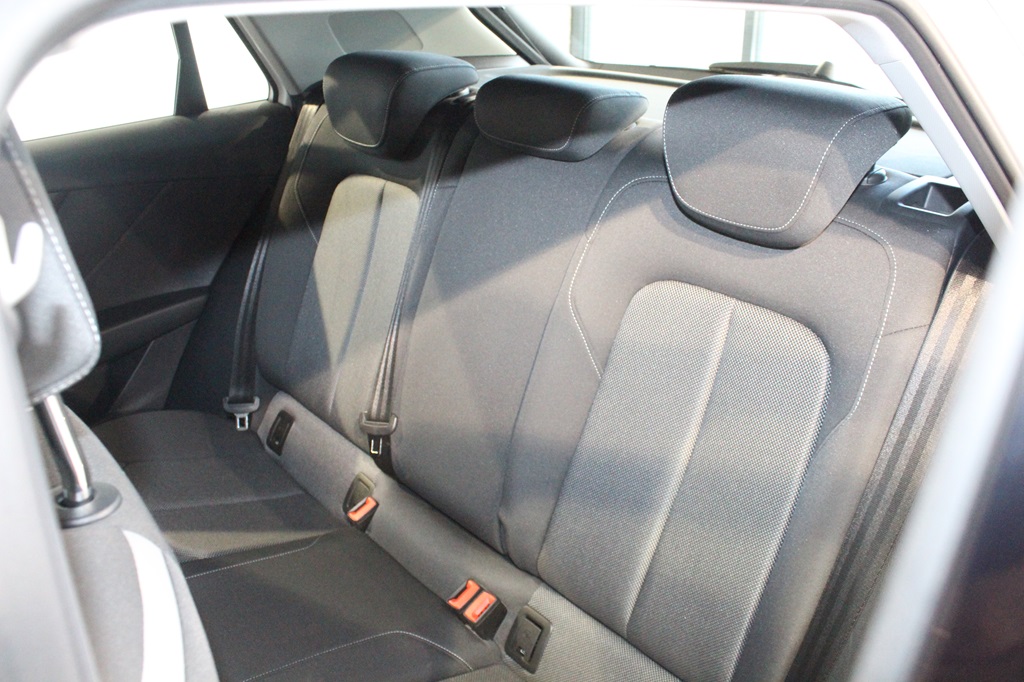 Audi Q2 YXM571