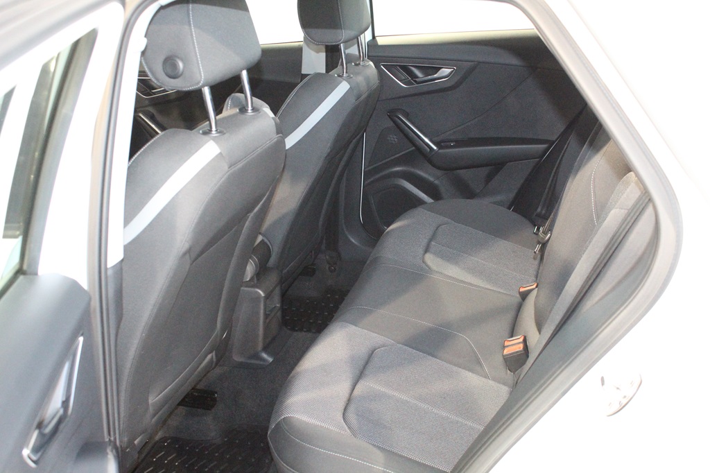 Audi Q2 YXM571