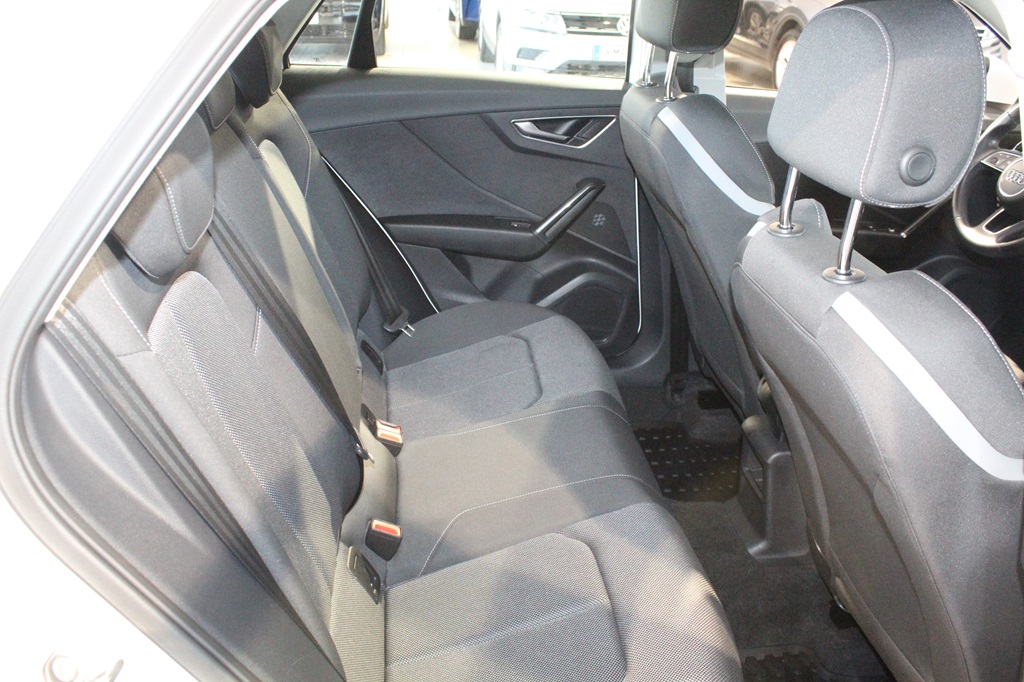 Audi Q2 YXM571
