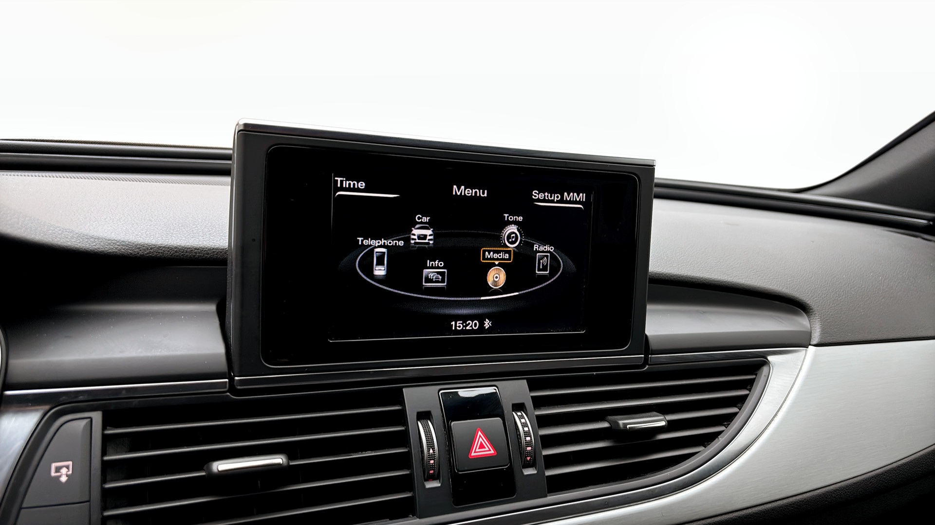 Audi A6 Sedan YXM585