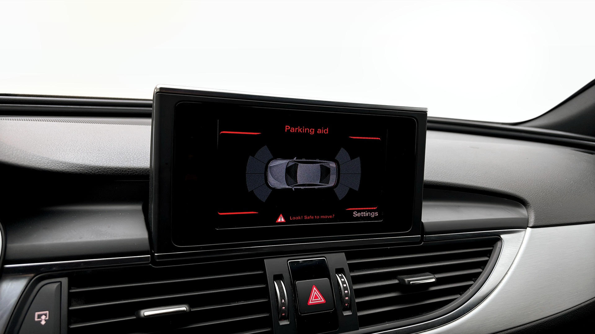 Audi A6 Sedan YXM585