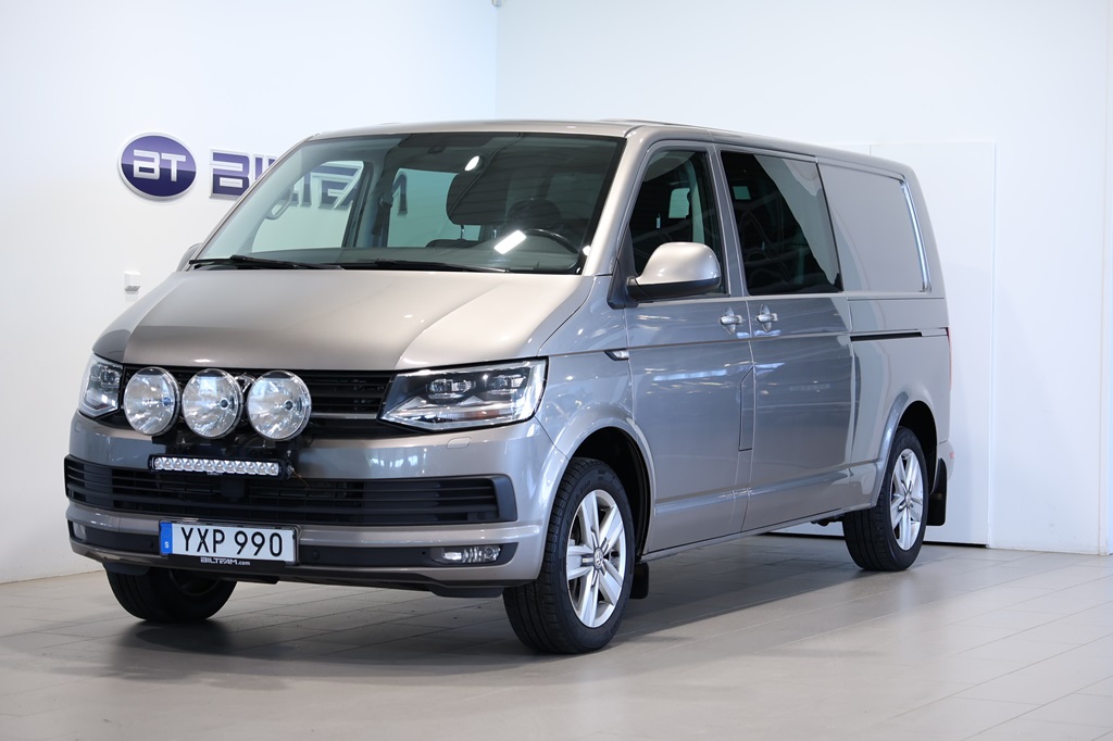 Volkswagen T6 Transporter Kombi YXP990