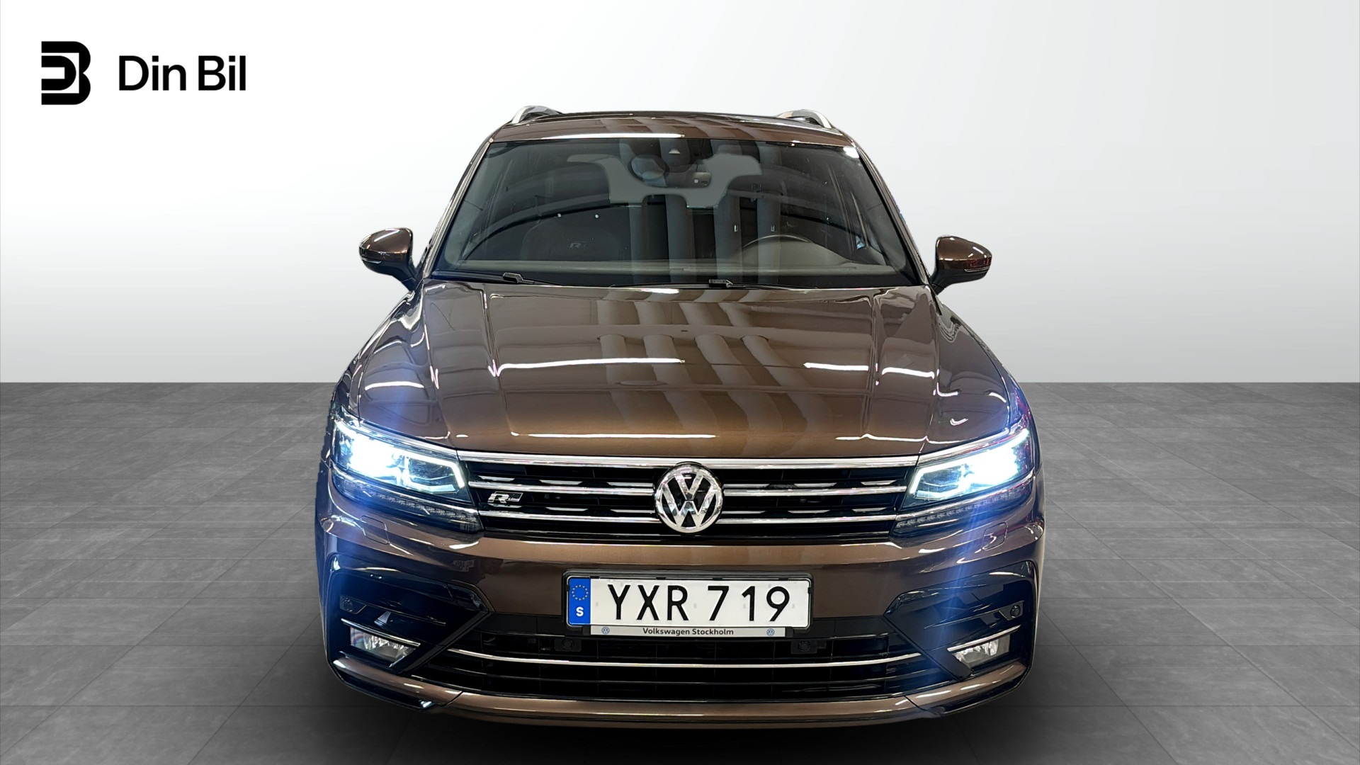 Volkswagen Tiguan YXR719