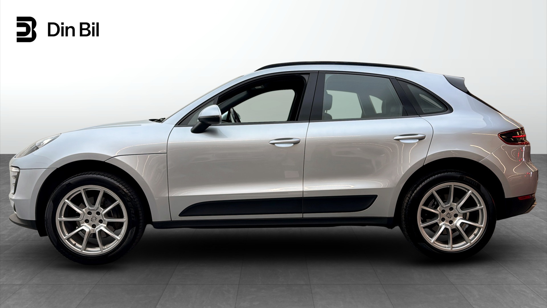 Porsche Macan YXU346