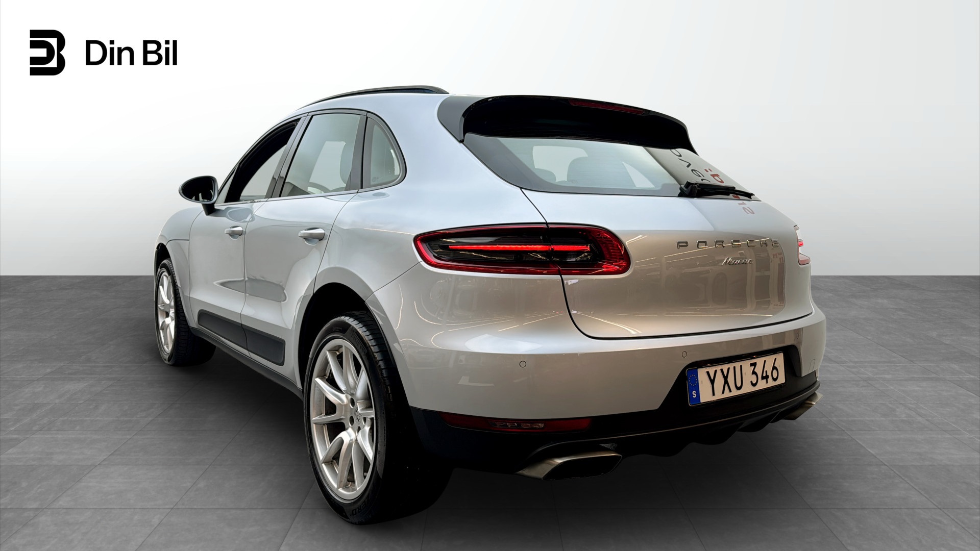 Porsche Macan YXU346