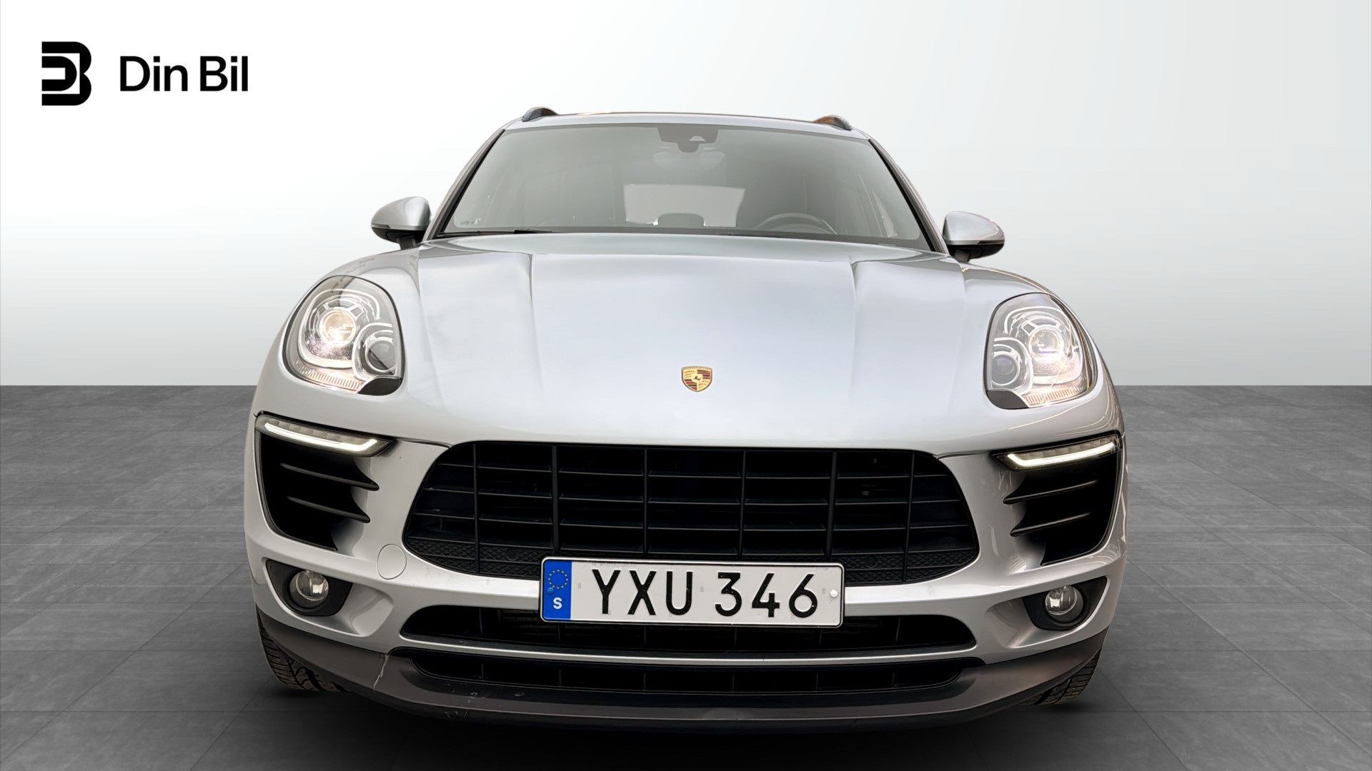 Porsche Macan YXU346