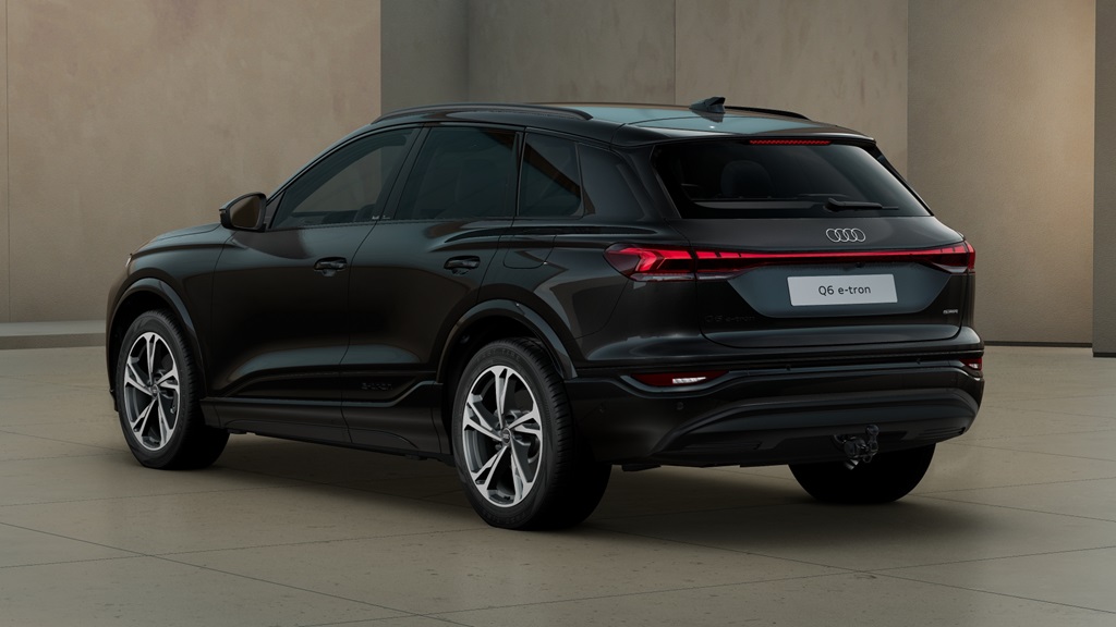Audi Q6 e-tron YXW04U