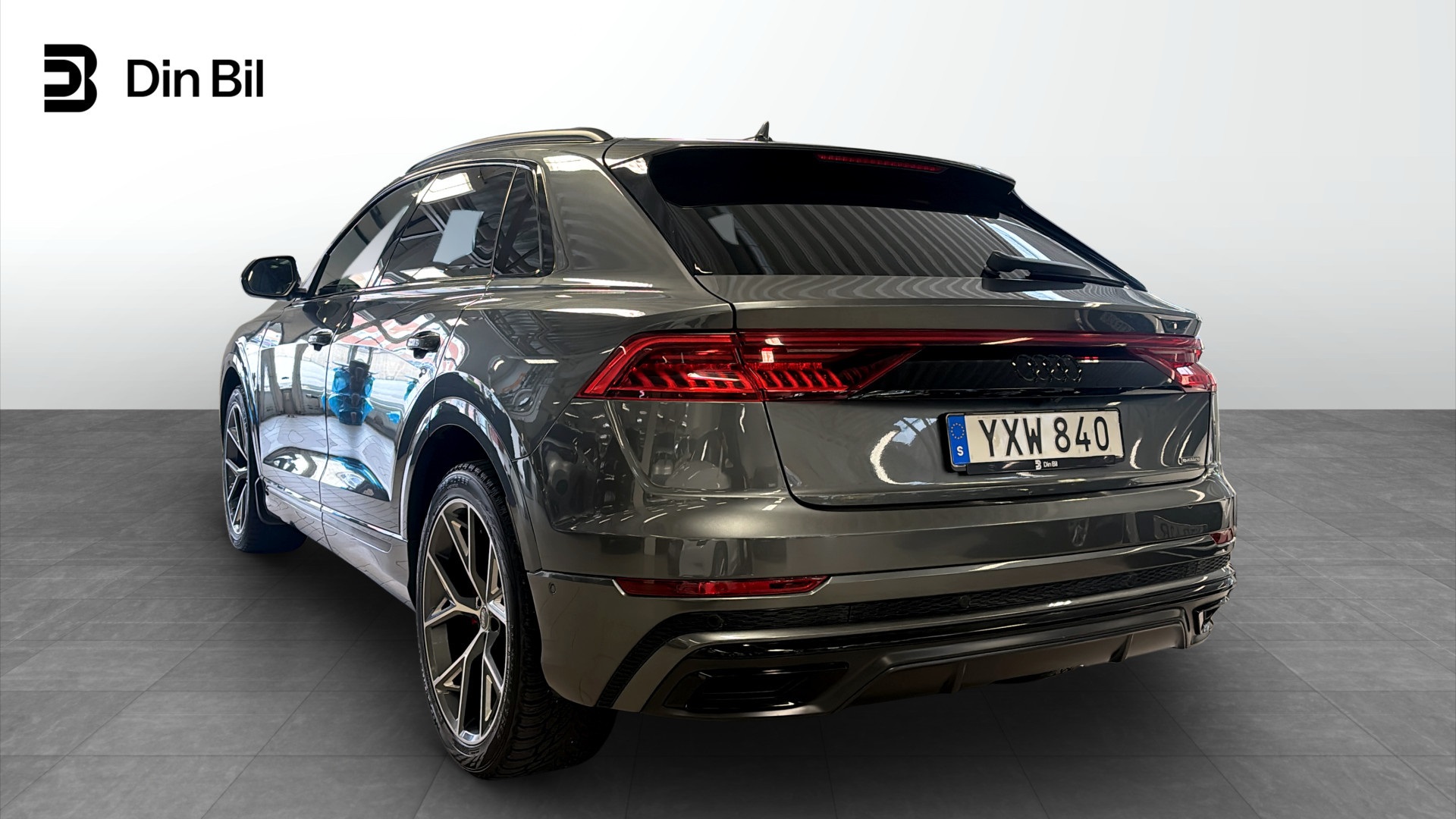 Audi Q8 YXW840