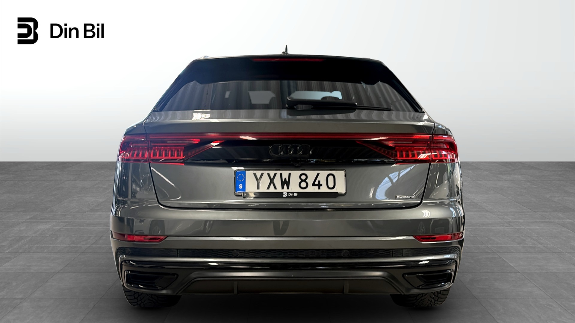Audi Q8 YXW840