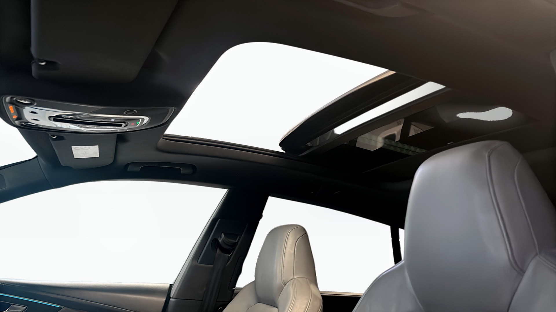 Audi Q8 YXW840