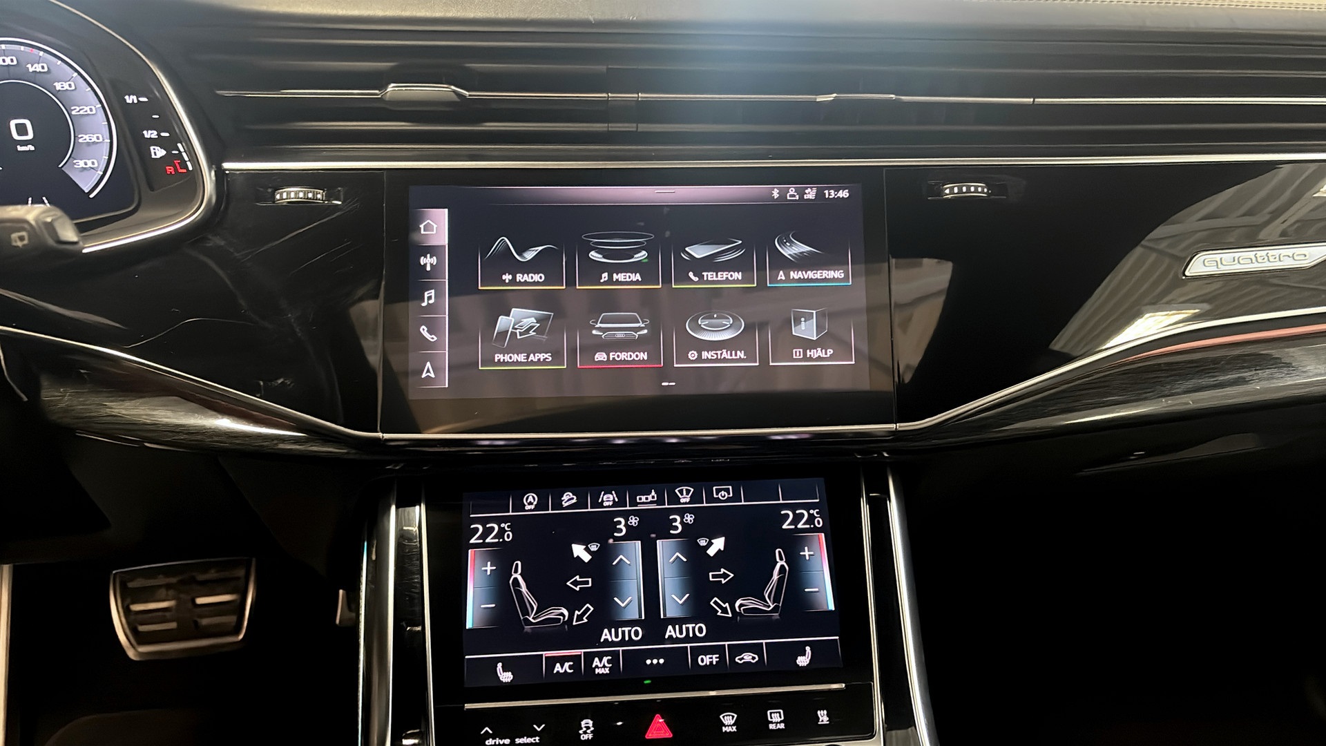 Audi Q8 YXW840