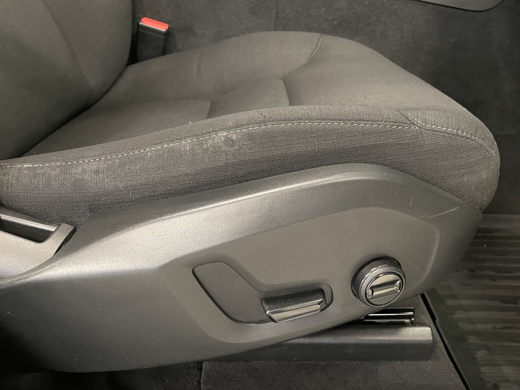 Volvo XC60 YYB736