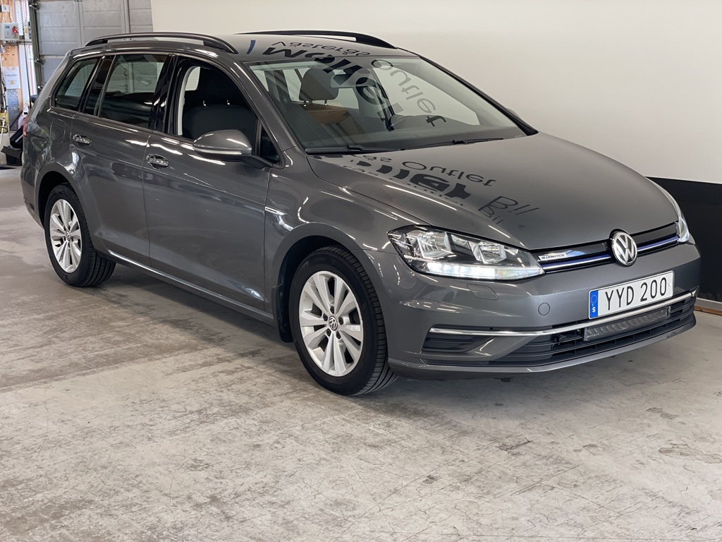 Volkswagen Golf YYD200