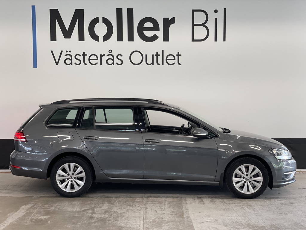 Volkswagen Golf YYD200