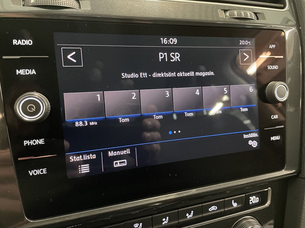 Volkswagen Golf YYD200