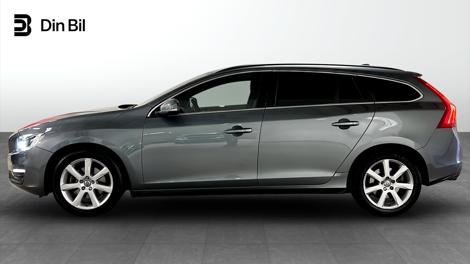 Volvo V60 YYF512