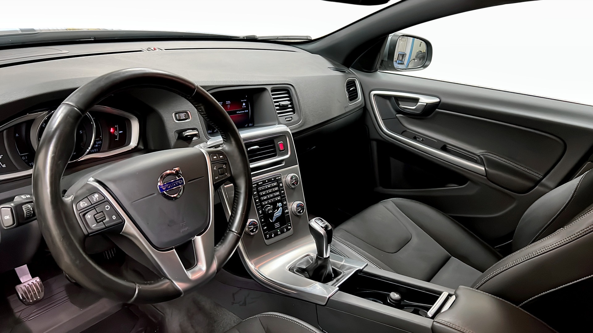 Volvo V60 YYF512