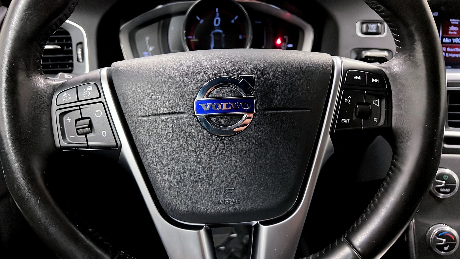 Volvo V60 YYF512