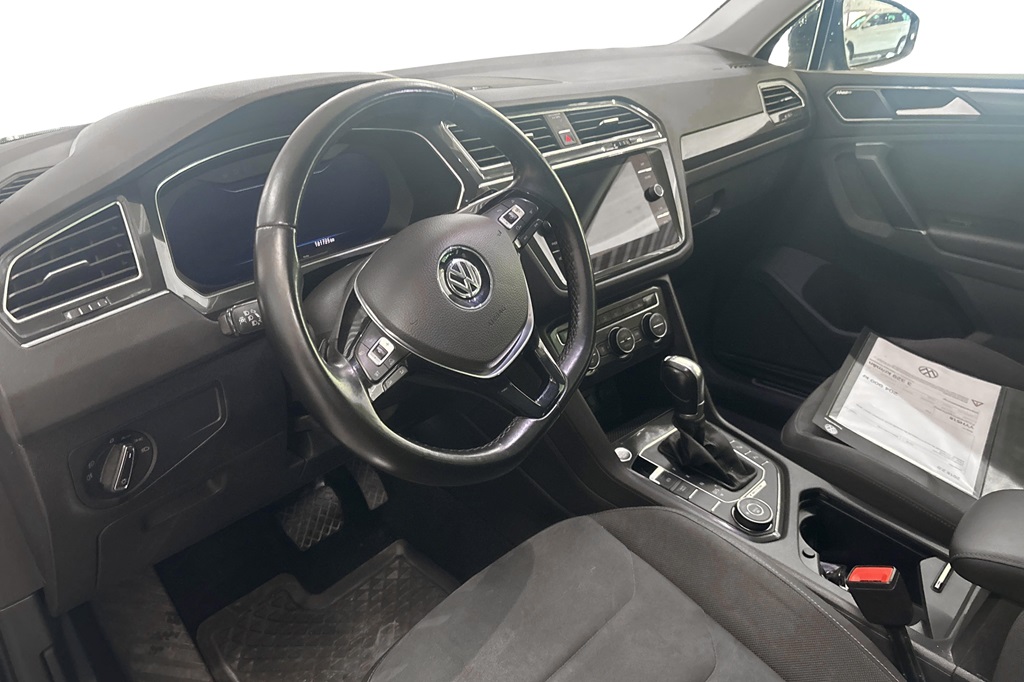 Volkswagen Tiguan YYH518