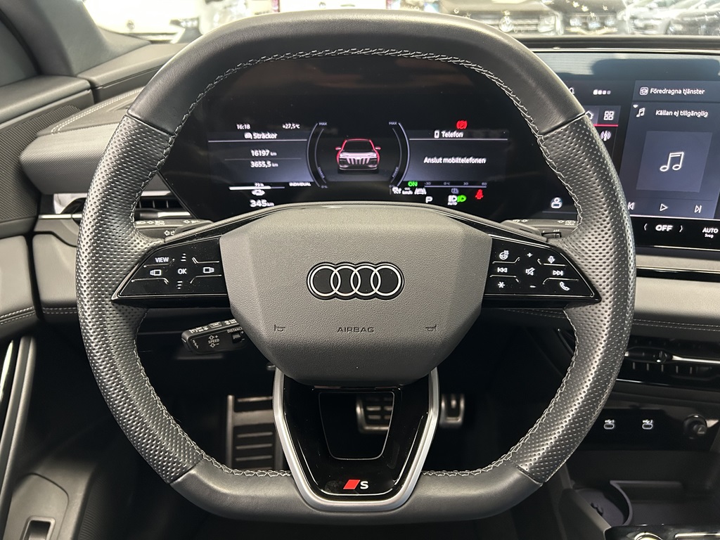 Audi Q6 e-tron YYJ42U