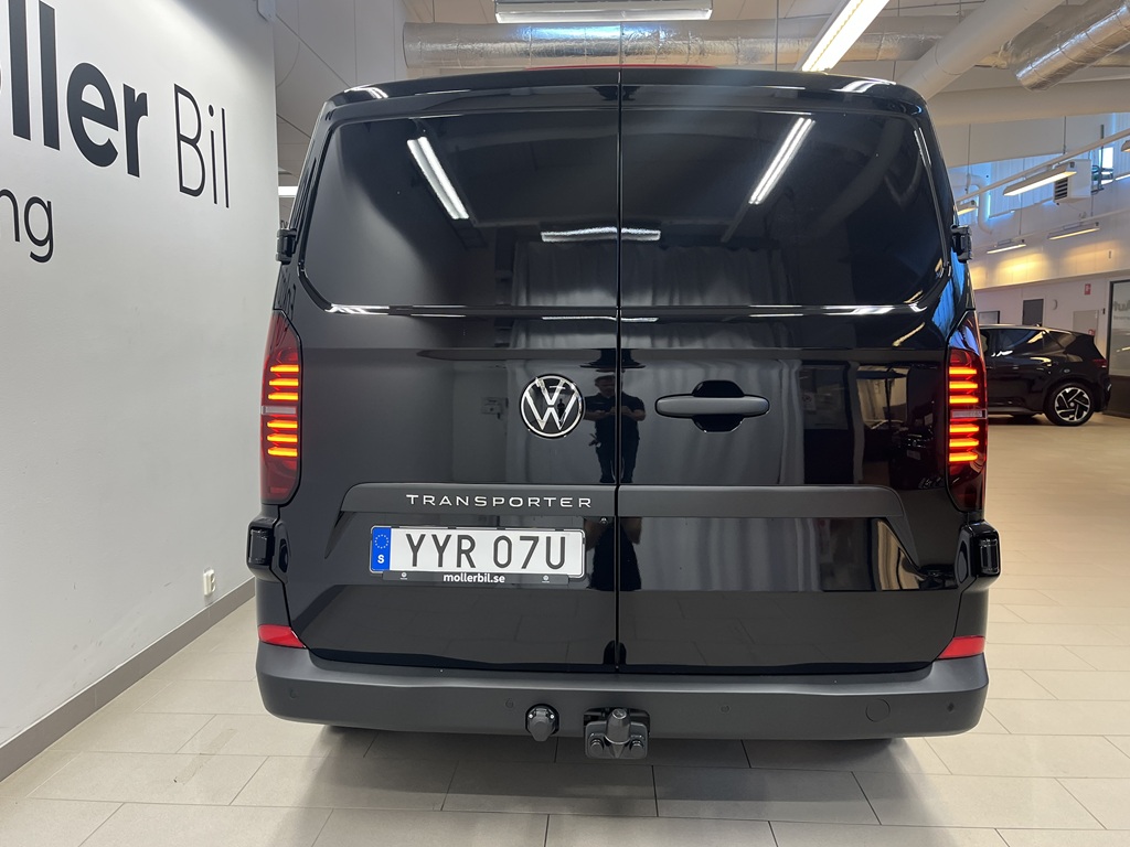 Volkswagen T7 Transporter YYR07U
