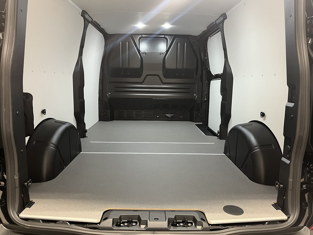 Volkswagen T7 Transporter YYR07U