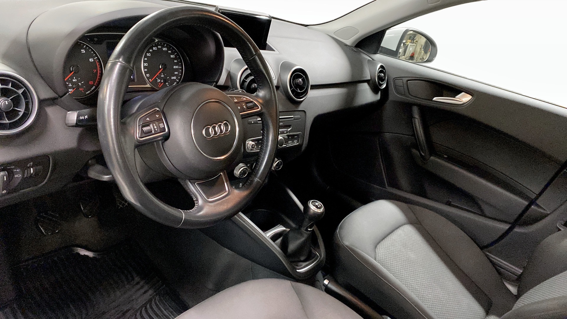 Audi A1 YYX043