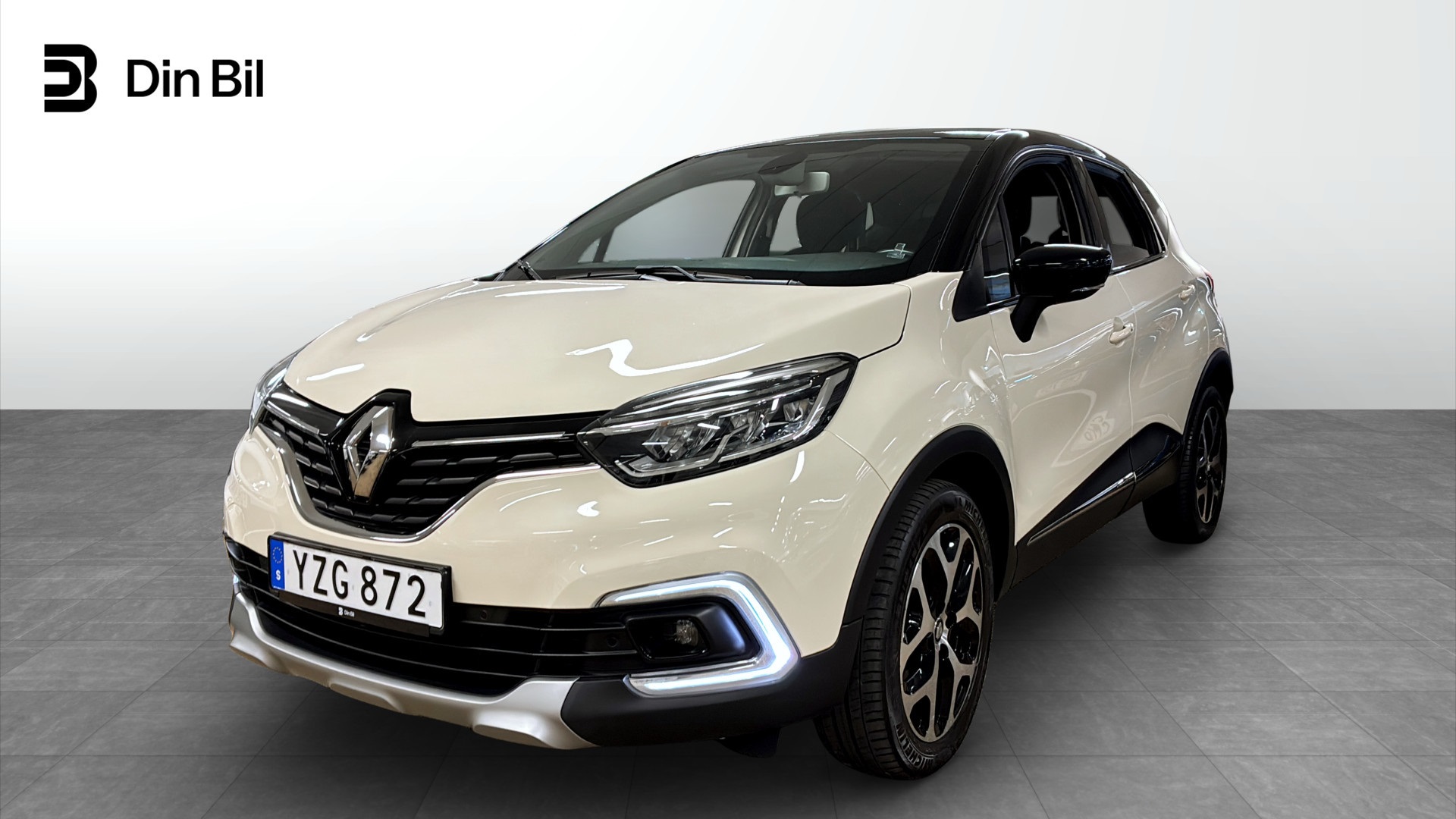 Renault Captur YZG872