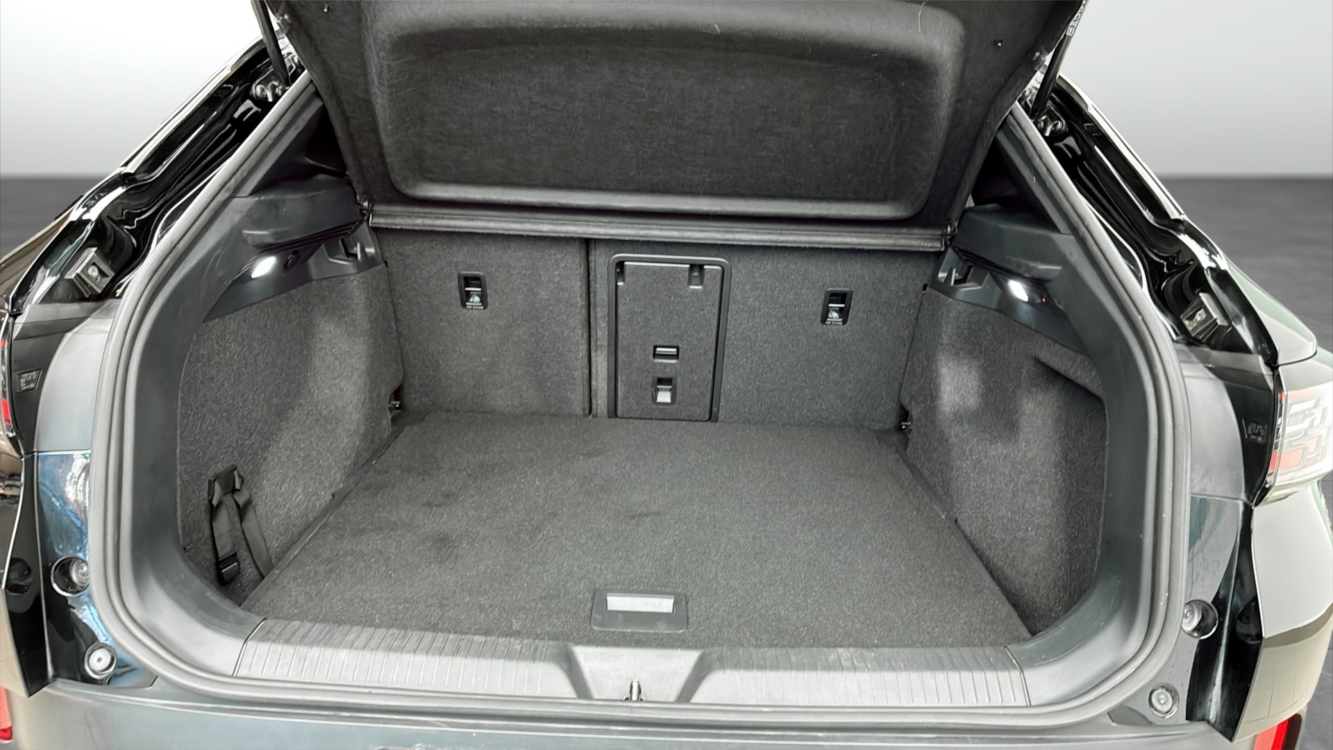Volkswagen ID.4 YZJ05J