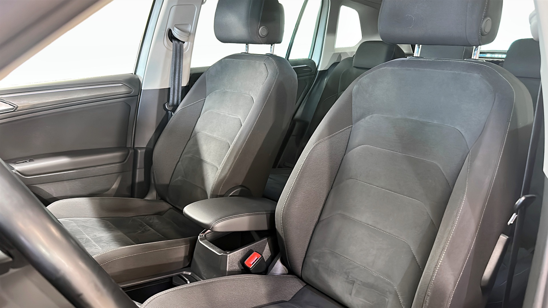 Volkswagen Tiguan YZJ178