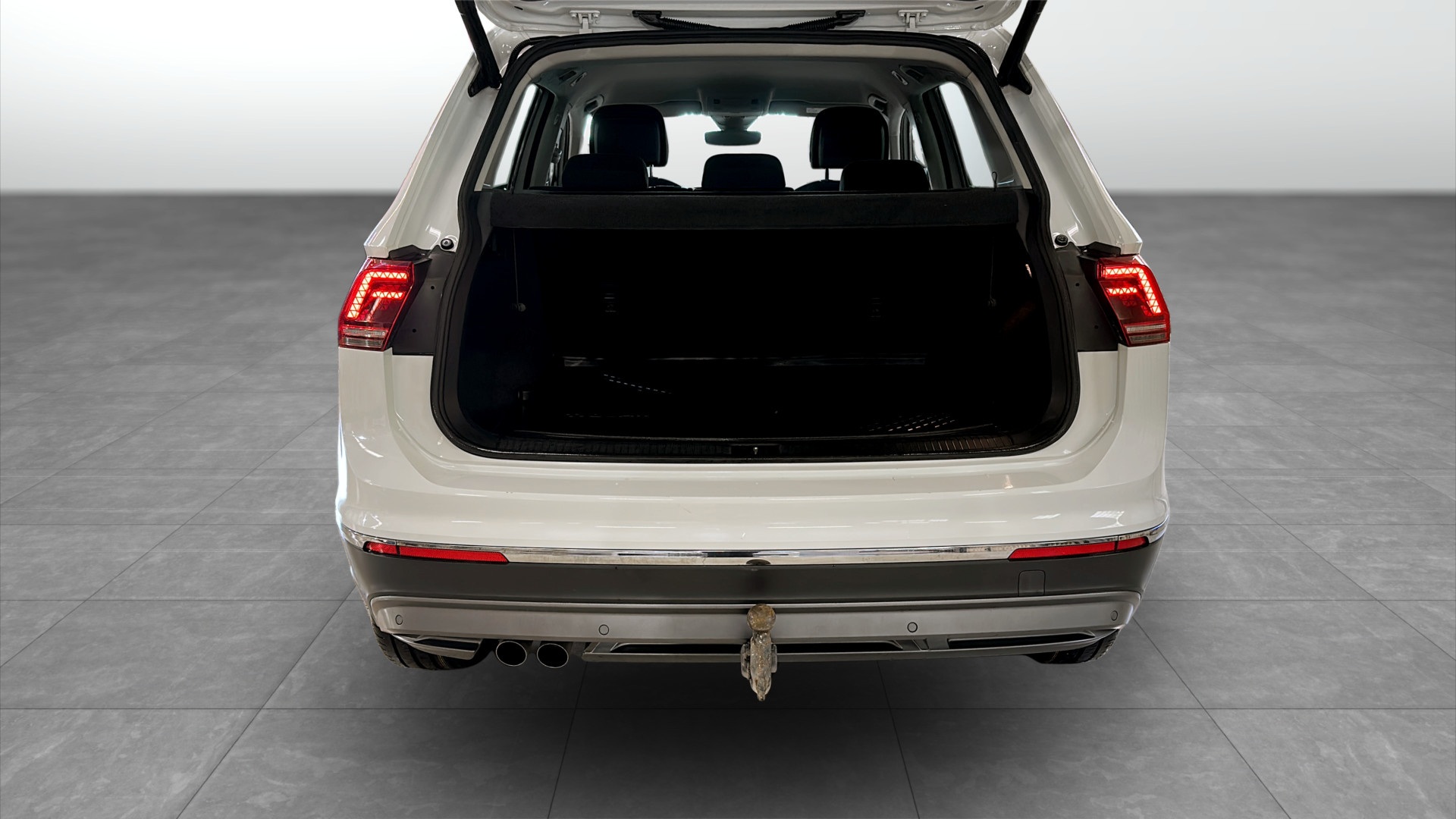 Volkswagen Tiguan YZJ178