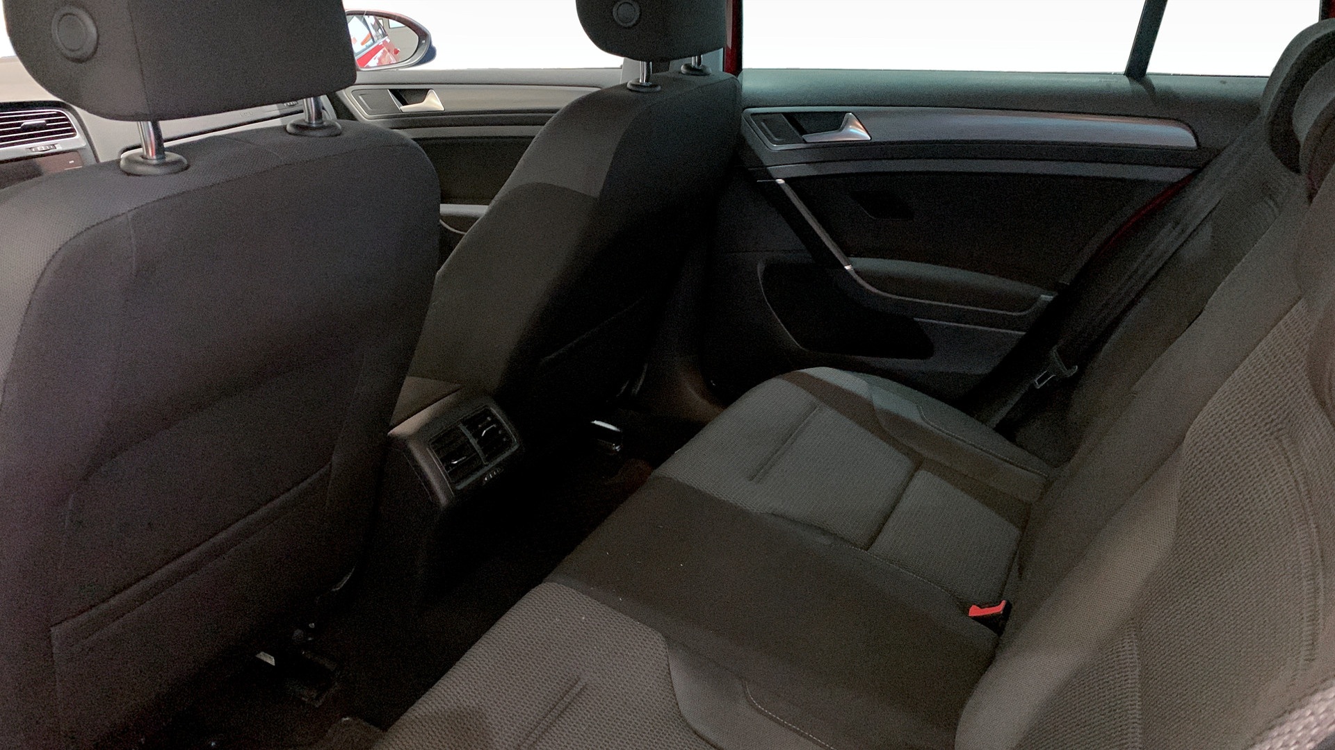 Volkswagen Golf Sportscombi YZL764