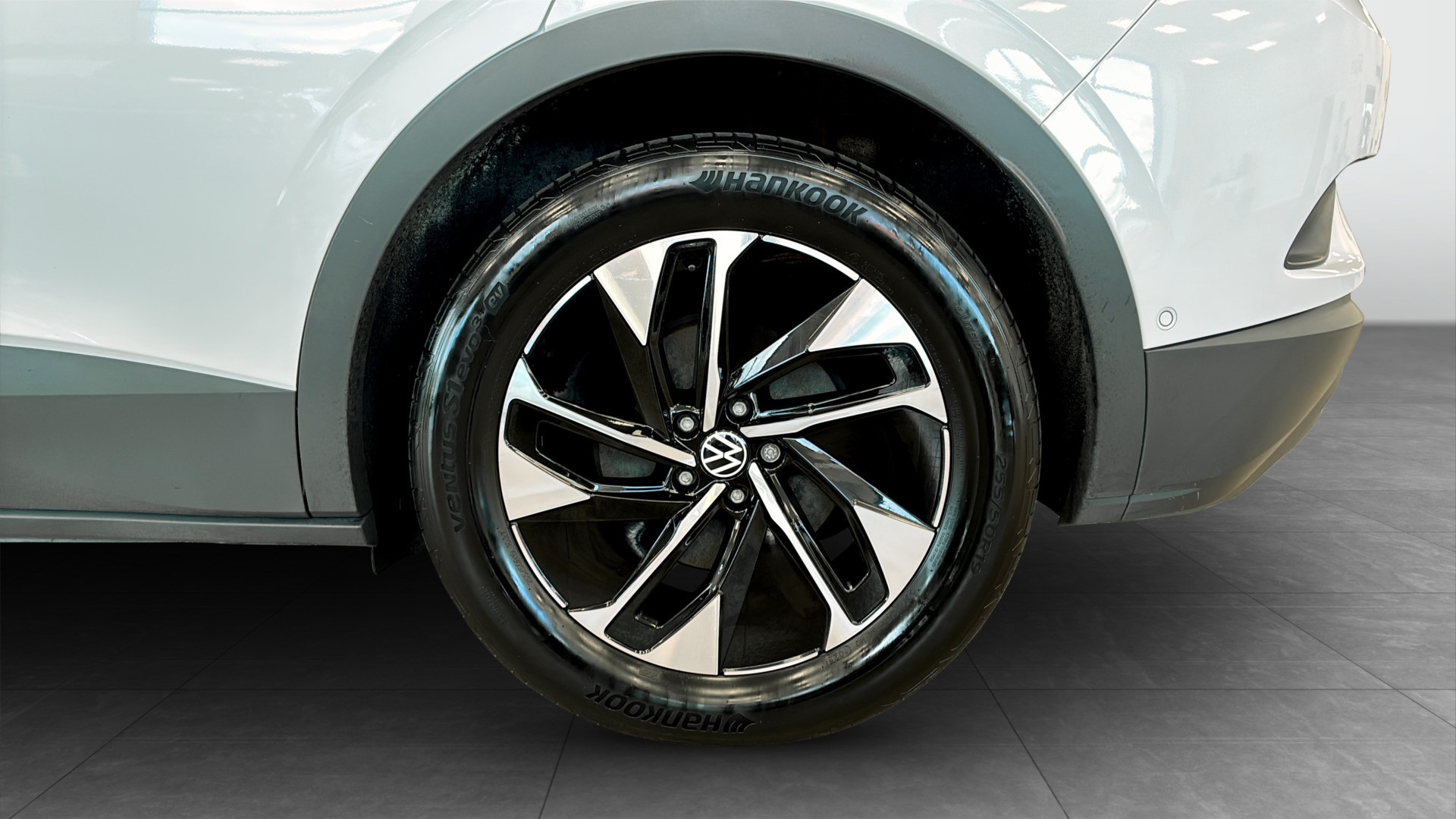 Volkswagen ID.4 YZU69N