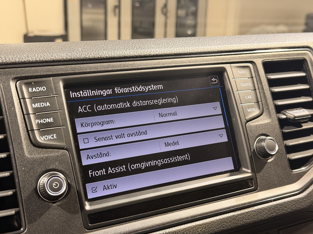 Volkswagen Crafter Skåp kort hjulbas ZAB944