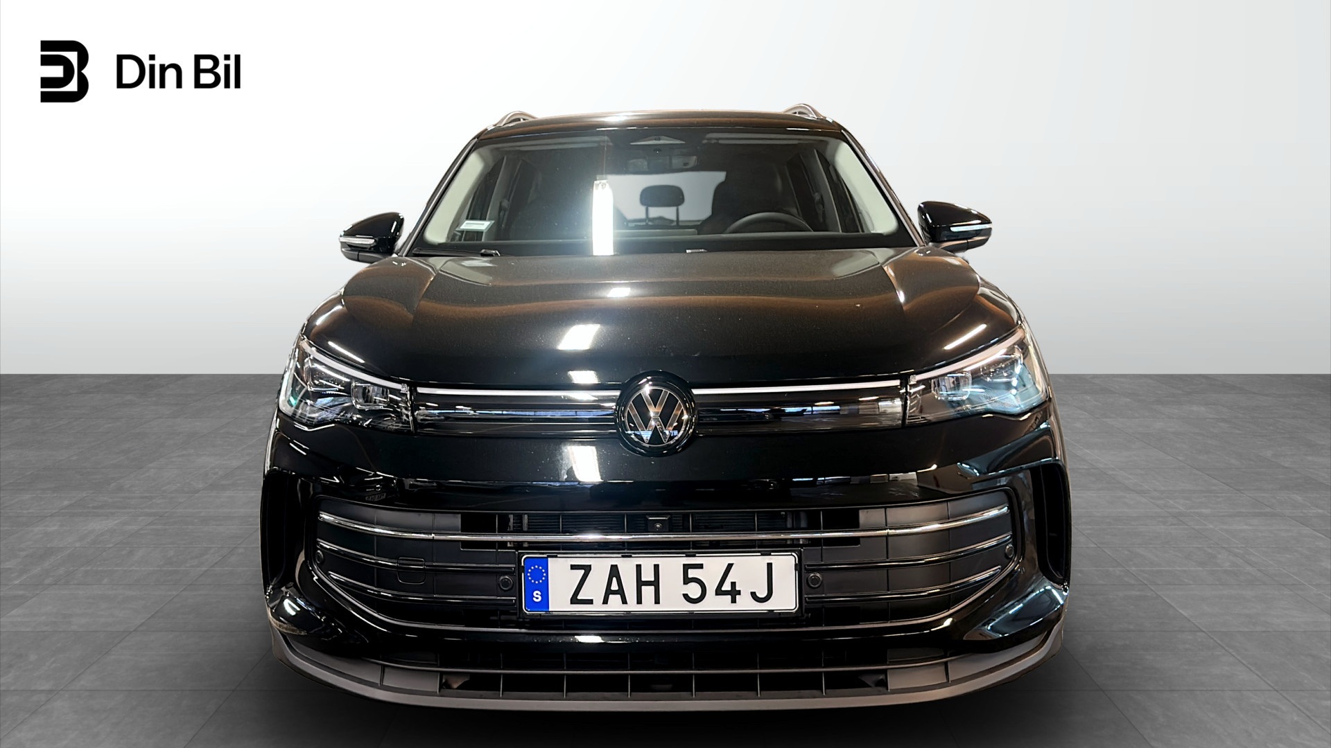 Volkswagen Tiguan ZAH54J
