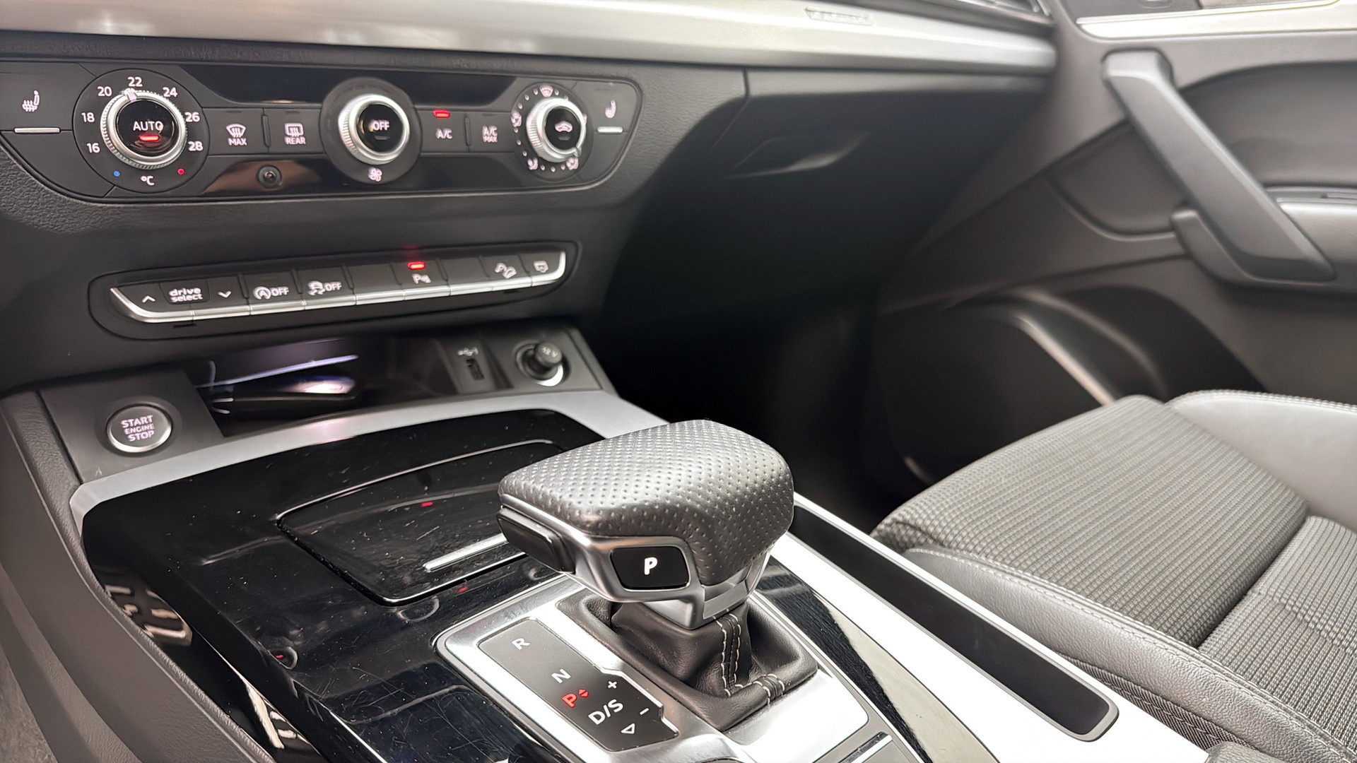 Audi Q5 ZAJ710